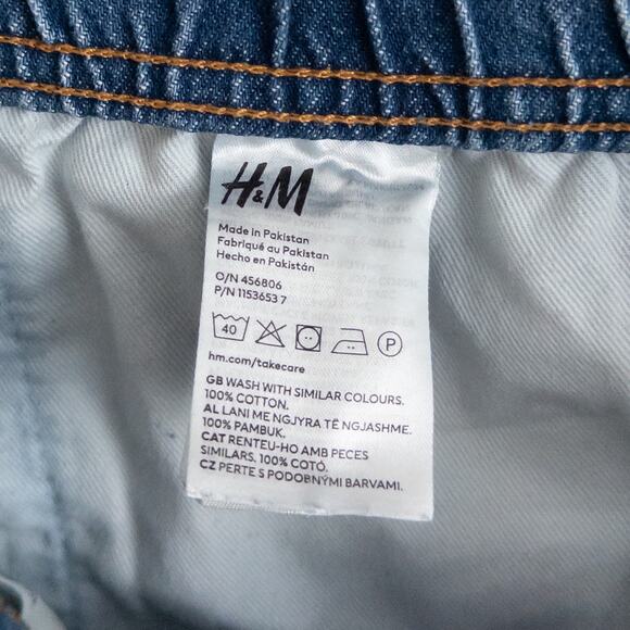 H&M Pale Yellow Wool Blend Sweater and  Relaxed Fit Blue Pull-On Jeans Medium - Picture 13 of 14